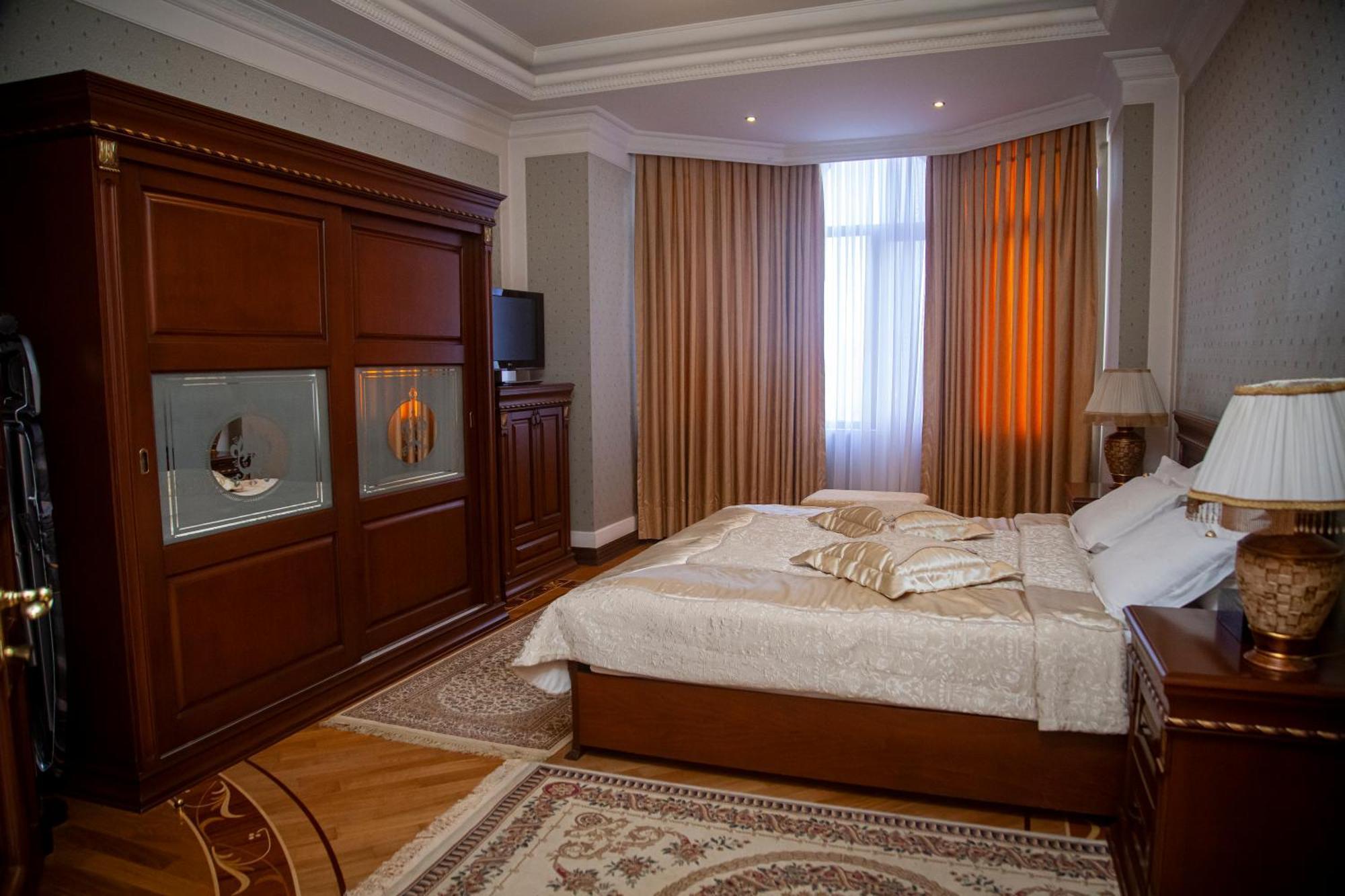Ayf Palace Baku Exteriör bild